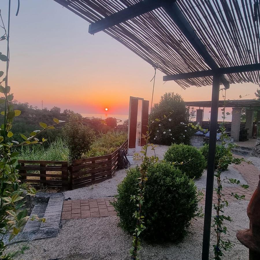 Casale Orgogliosa Hotel San Vito Chietino Bagian luar foto